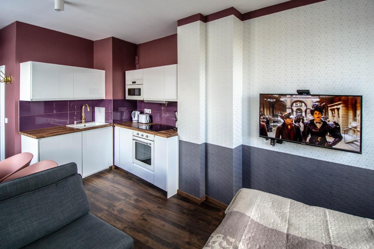 Colorful Day In Prague Design Apartments Exterior photo