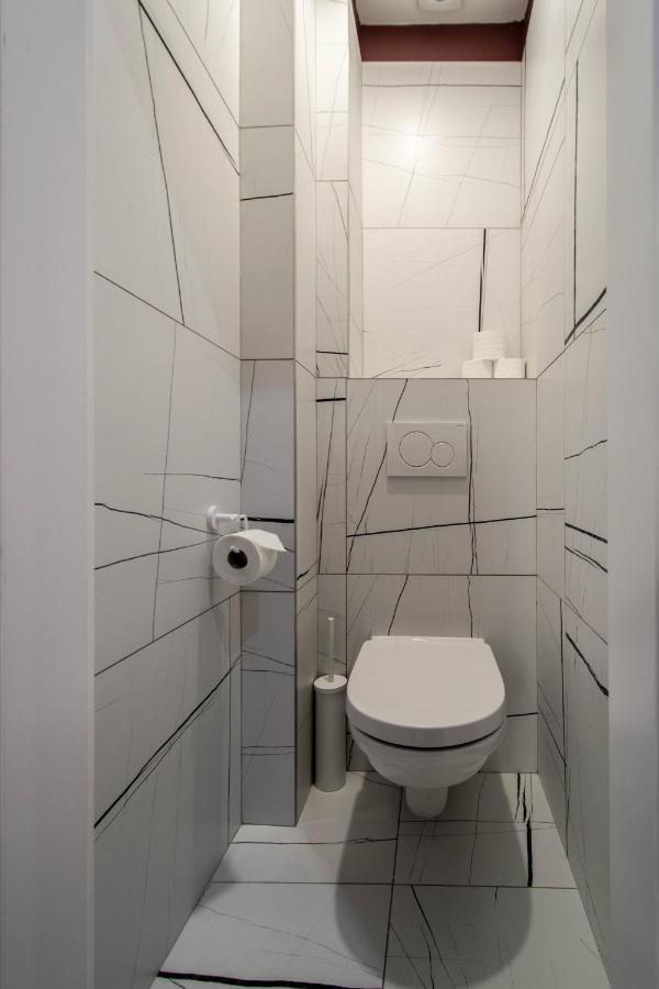 Colorful Day In Prague Design Apartments Exterior photo